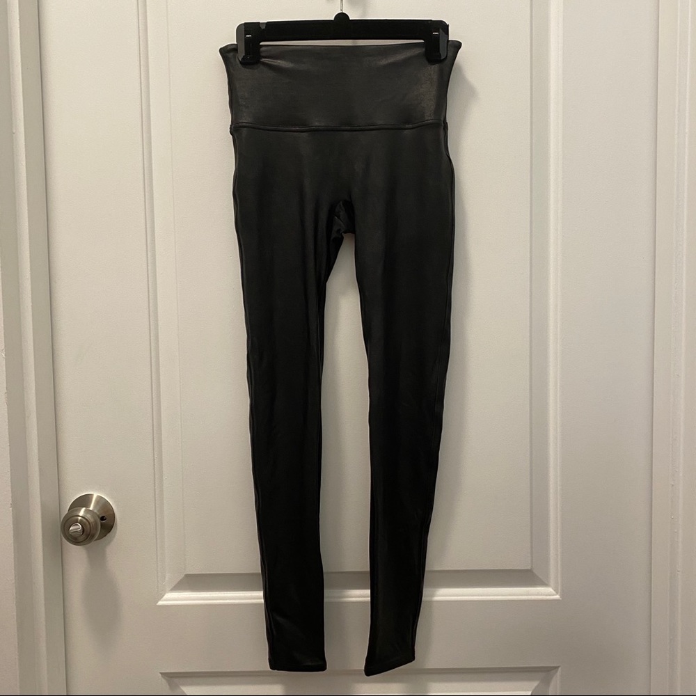 Spanx Faux Leather Leggings - Picture 6 of 7